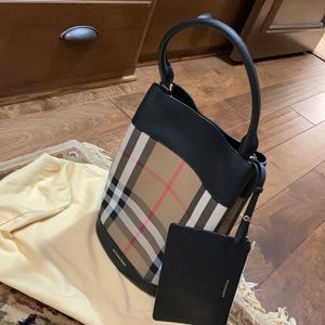 Burberry Tote/ Handbag